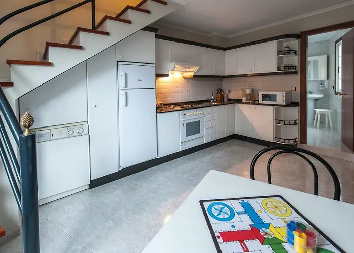 Casas Pereira Bed & Breakfast Canduas