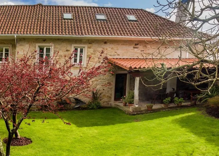 Casas Pereira Bed and Breakfast Canduas